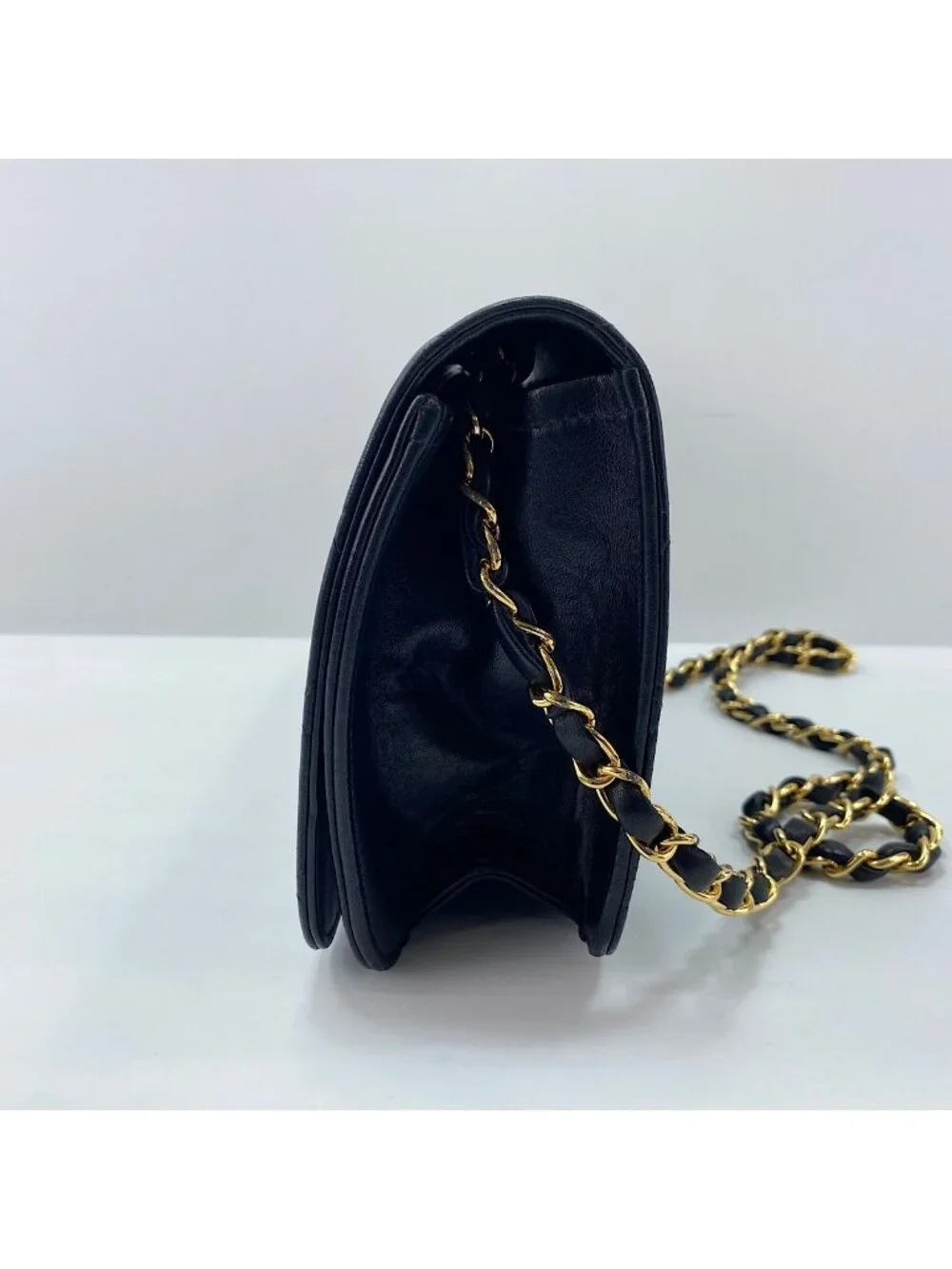 Chanel Shoulder Bag Quilted